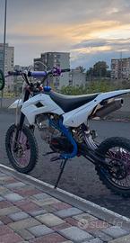 Pit bike 125