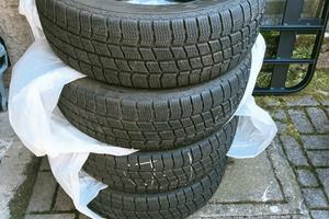 Gomme invernali 215/65 r16 C