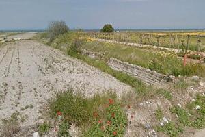 Terreno starda x fiumara con pozzo