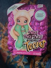 Nà Na Na Surprise