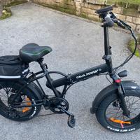 Bici elettrica con pedalata assistita