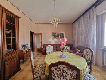 BIFAMILIARE A CASTELLALTO