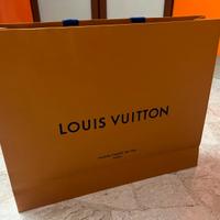 Busta Louis Vuitton