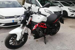 benelli 302 S 2020 pari al nuovo 2900km