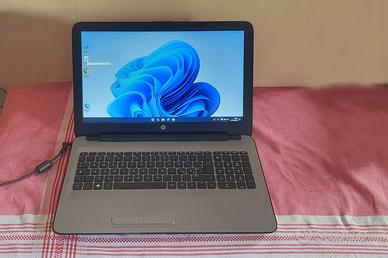 Notebook HP 15-ba039nl,A8-7410,Radeon M330 8gb ram