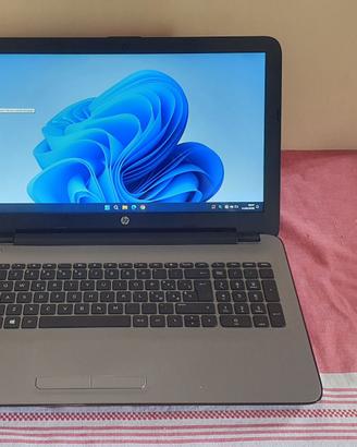 Notebook HP 15-ba039nl,A8-7410,Radeon M330 8gb ram