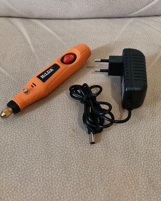Mini smerigliatrice, trapano a corrente