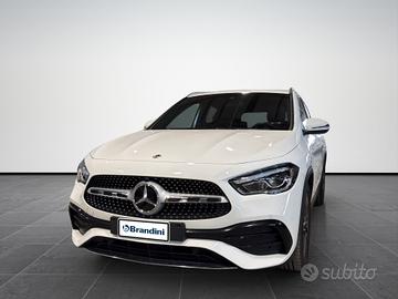 MERCEDES GLA 200 d Premium auto