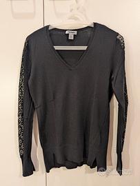 Maglia misto cotone nera con maniche in pizzo