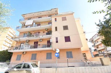 3 LOCALI A SOMMA VESUVIANA