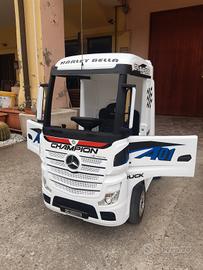 camion elettrico telecomandato per bambini