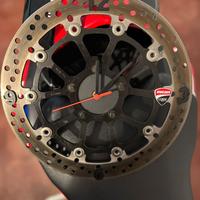 Orologio da parete Ducati con disco brembo