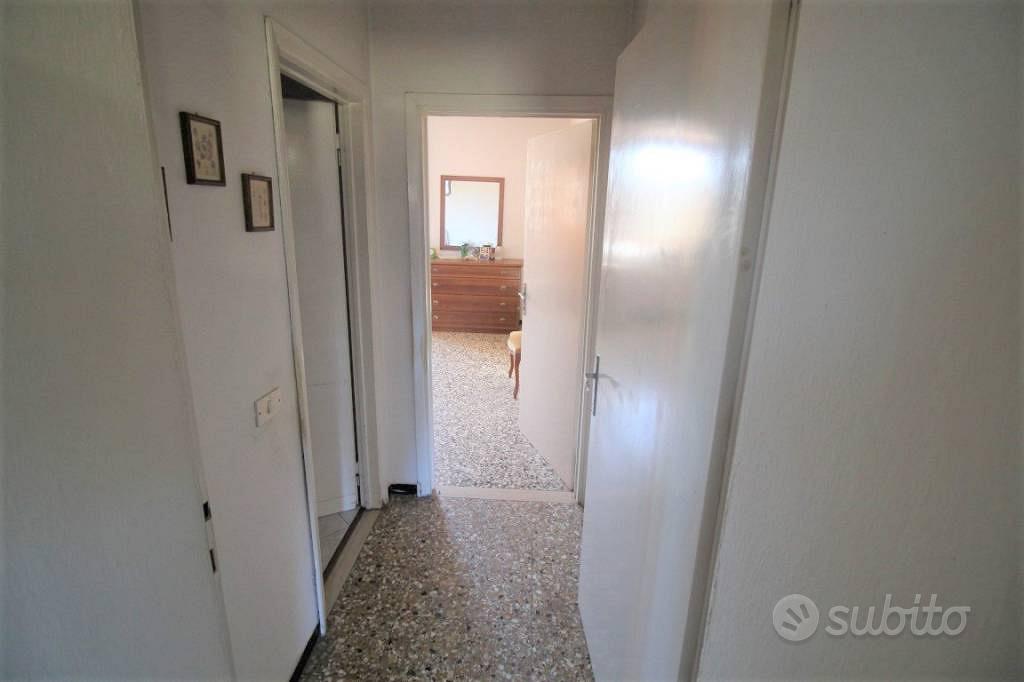 Rustico / Casale di 70 m² con 3 locali e box auto - Vista 5