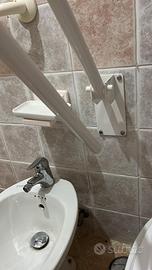 Maniglione a bandiera