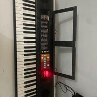 Tastiera musicale professionale YAMAHA