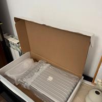 Apple MacBook Pro 13" (Corei7, 8GB RAM)