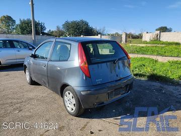 FIAT PUNTO 188 1.2 60 60CV 99-10 /Ricambi