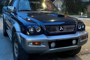Mitsubishi L200 2.5 TDI 4WD - Distribuzione fatta