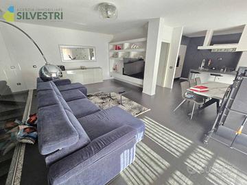 Villa di 130 m² con 4 locali e box auto a Romentin