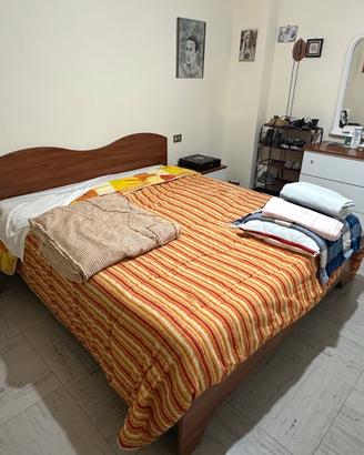 Camera matrimoniale completa