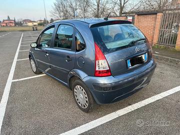 Citroen  c3. 1.1 benzina 2006