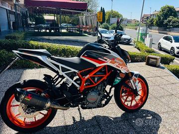 KTM 390 Duke PASSAGGIO E TAGLIANDO INCLUSO MINI