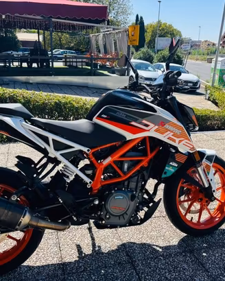 KTM 390 Duke PASSAGGIO E TAGLIANDO INCLUSO MINI