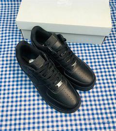 Nike Air Force 1 nero  EU 43