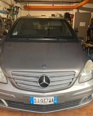 Mercedes classe B180 benzina