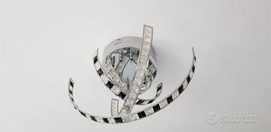 Lampadario maderno in accaio e cristallo