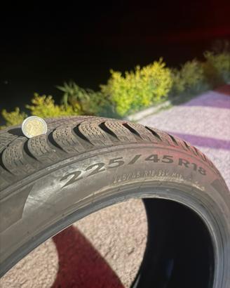 Gomme usate 225/45 r18