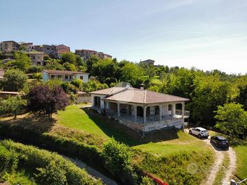 VILLA SINGOLA A COLLEVECCHIO