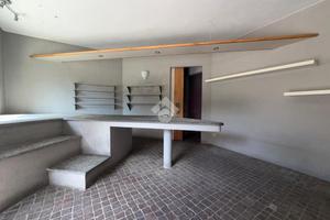2 LOCALI A CUMIANA