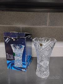 vaso in cristallo di Boemia