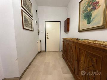 Appartamento di 130 m² con 4 locali e box auto a B