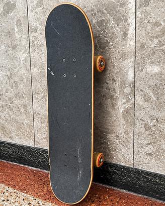 Skateboard completo – Tavola con grip antiscivolo
