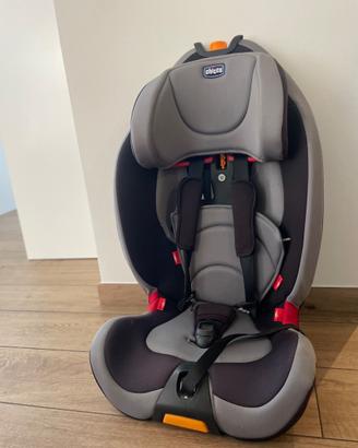 Seggiolino auto Chicco Gro-Up 123 (9-36 kg)