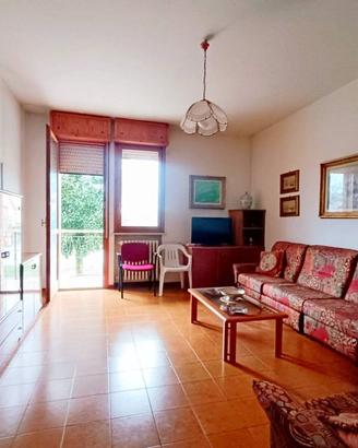 Appartamento di 99 m² con 4 locali e box auto a Co
