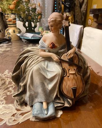 Dama con violino Cacciapuoti