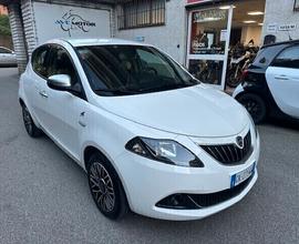 Lancia Ypsilon 1.0 Hy AF gold 07/22 KM.8928