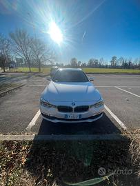 BMW serie 3 Luxury touring