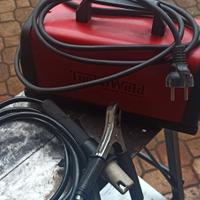 Saldatrice potenza di lavoro 80 ampere