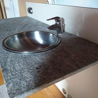 lavabo bagno incassato in piano pietra 