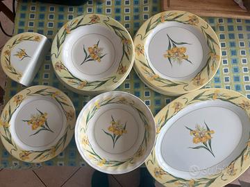 Set piatti in melamina