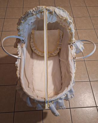 Cesta culla in vimini