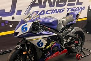 Yamaha r6