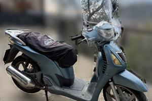 HONDA-SH 125 anno 2004