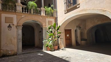 Centro Storico intera palazzina per Hotel Boutique