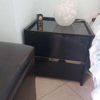 Comò e 2 comodini neri