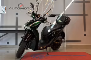 Honda SH 125 Vetro